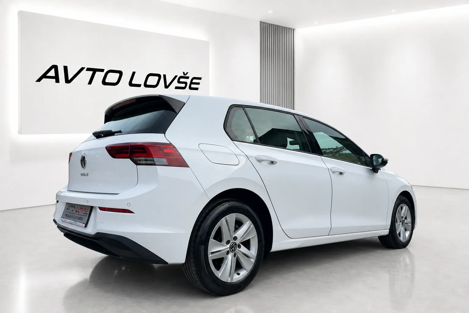 Notranja slika - Volkswagen Golf - 2.0 TDI Life-1 LASTNIK-ALU-NAVI-KAM-ODLIČEN... - 7