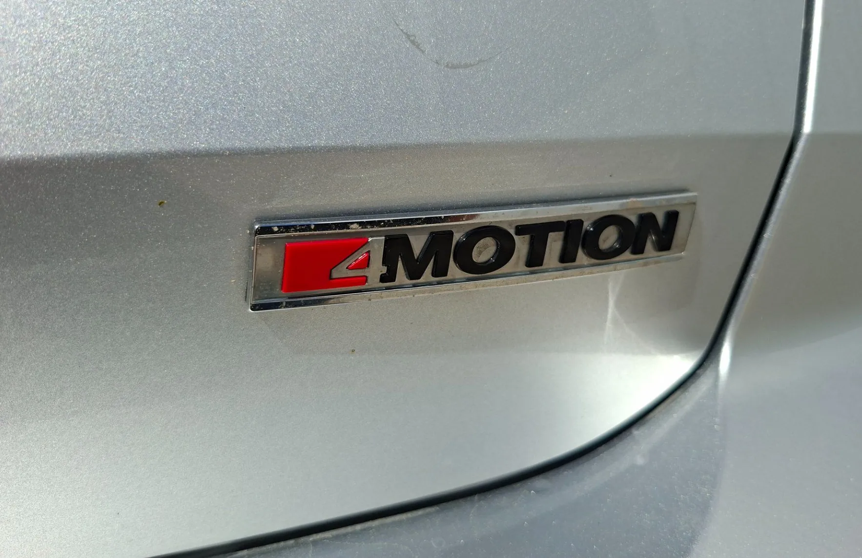 Zunanja slika - Volkswagen Passat - 4motion 2.0 TDI Elegance DSG kupljen v SLO - 17