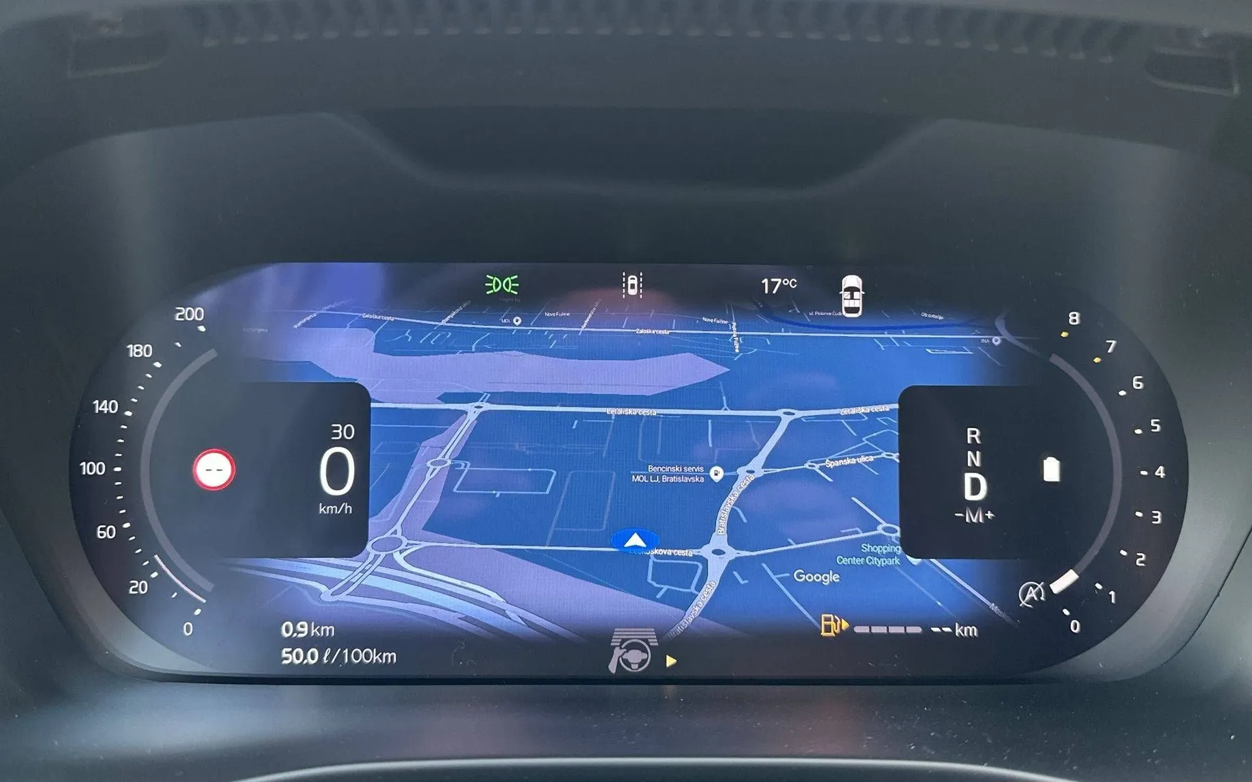 Notranja slika - Volvo XC40 - B3 P Plus Dark Avt. - 15