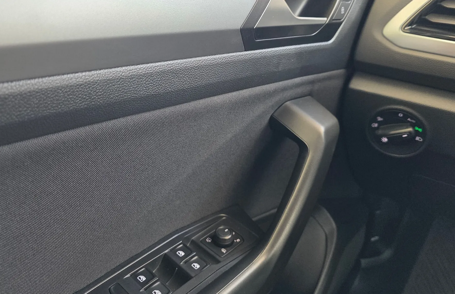 Zunanja slika - VW T-Roc - 2.0 TDI - IQ LED - VIRTUAL - RADAR - KAMERA - 14