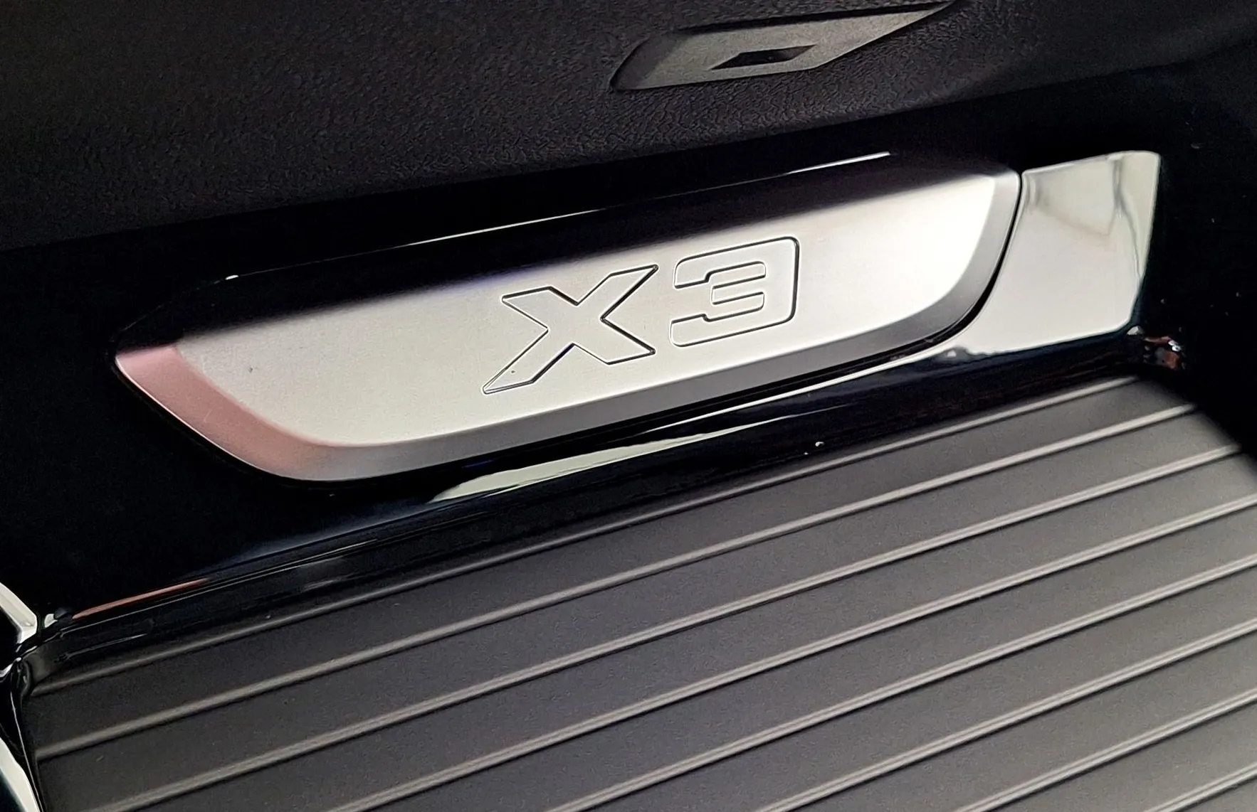 Zunanja slika - BMW X3 - serija : xDrive20d M-Sport•ADAPTIVE LED•ACC•SHADOW•VIRTUAL - 18