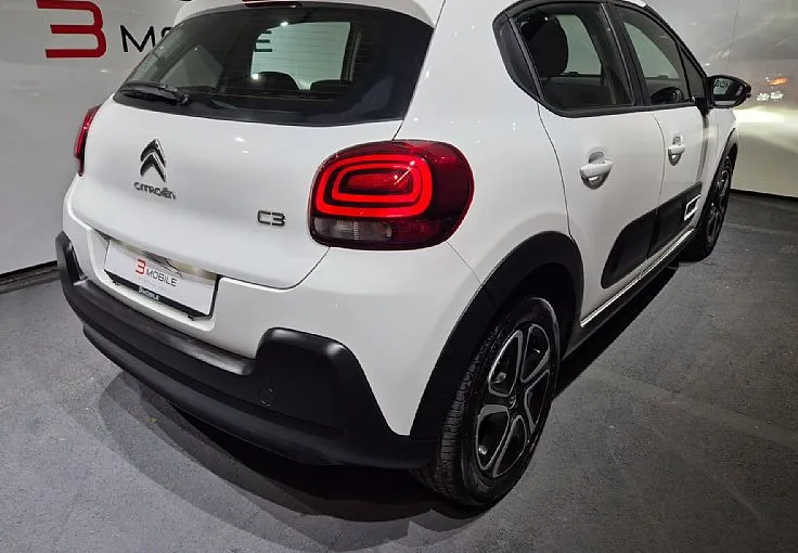 Zunanja slika - Citroën C3 - 1.2 PureTech 83 Feel AVT.KLIMA-NAVI-VELIKI SERVIS - 4