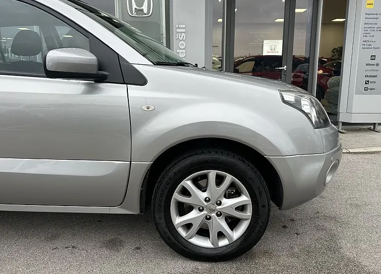 Zunanja slika - Renault Koleos - Expression 2.0 dCi 110kW 2WD - 4