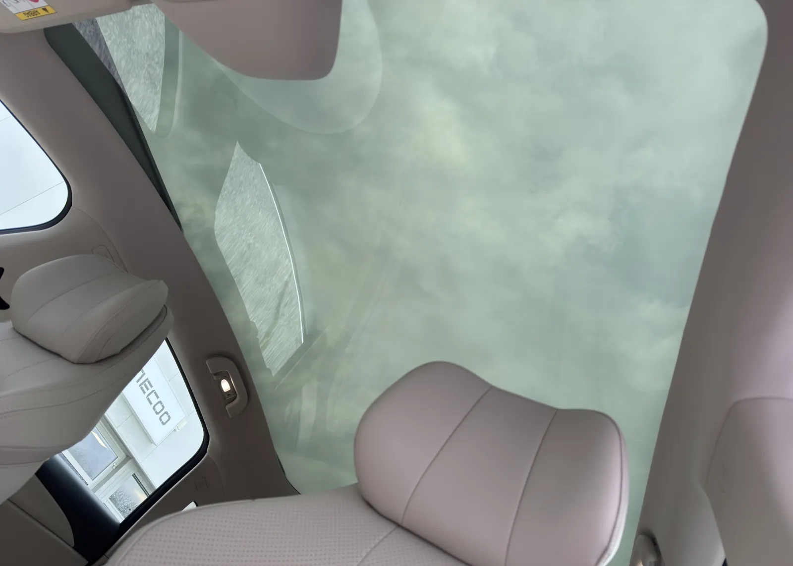 Zunanja slika - Forthing Xinghai S7 - 56.8 kWh + 360kamera + RADAR + PANORAMA + ADAS - 16