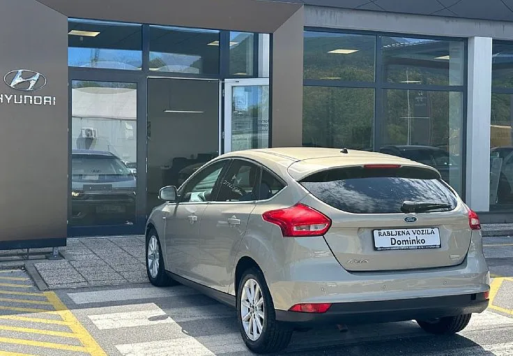Zunanja slika - Ford Focus - 1.0 EcoBoost°°1.Lastnik°°SLO poreklo - 3