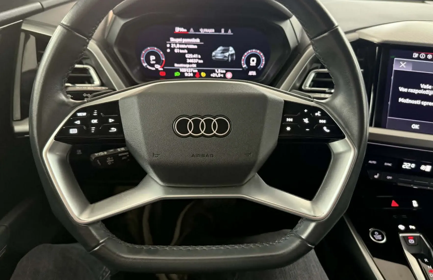 Zunanja slika - Audi Q4 - e-tron 50 e-tron quattro S Line 220kw.KAMERA.LED.USNJE - 11