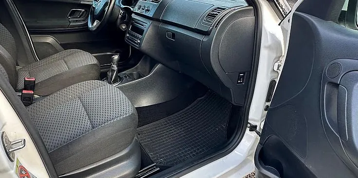 Zunanja slika - Škoda Roomster - 1.6 TDI CR Ambition 66  90 - 10