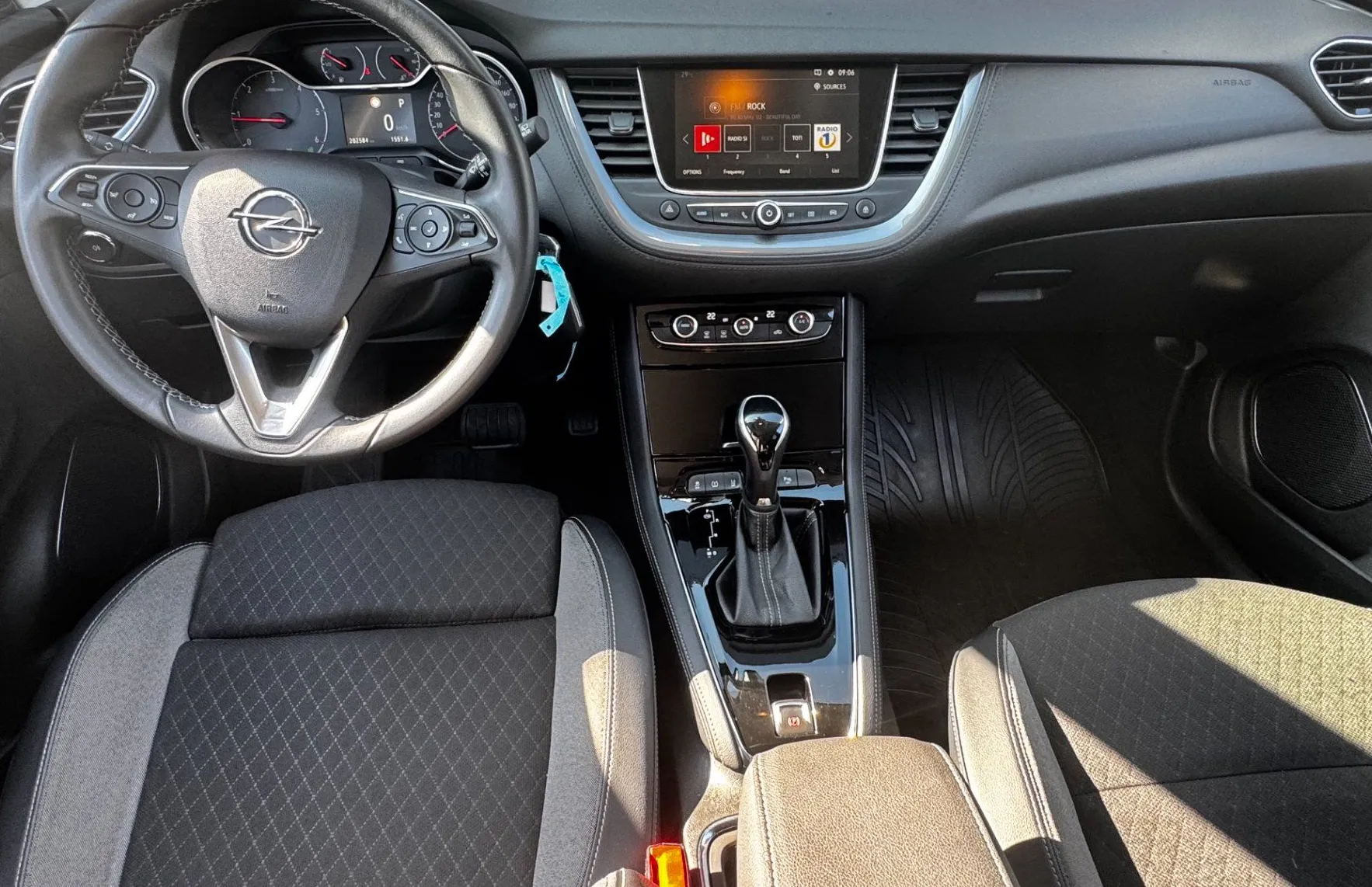 Zunanja slika - Opel Grandland X - 1.5 CDTI Ultimate Start Stop Avt. - 8