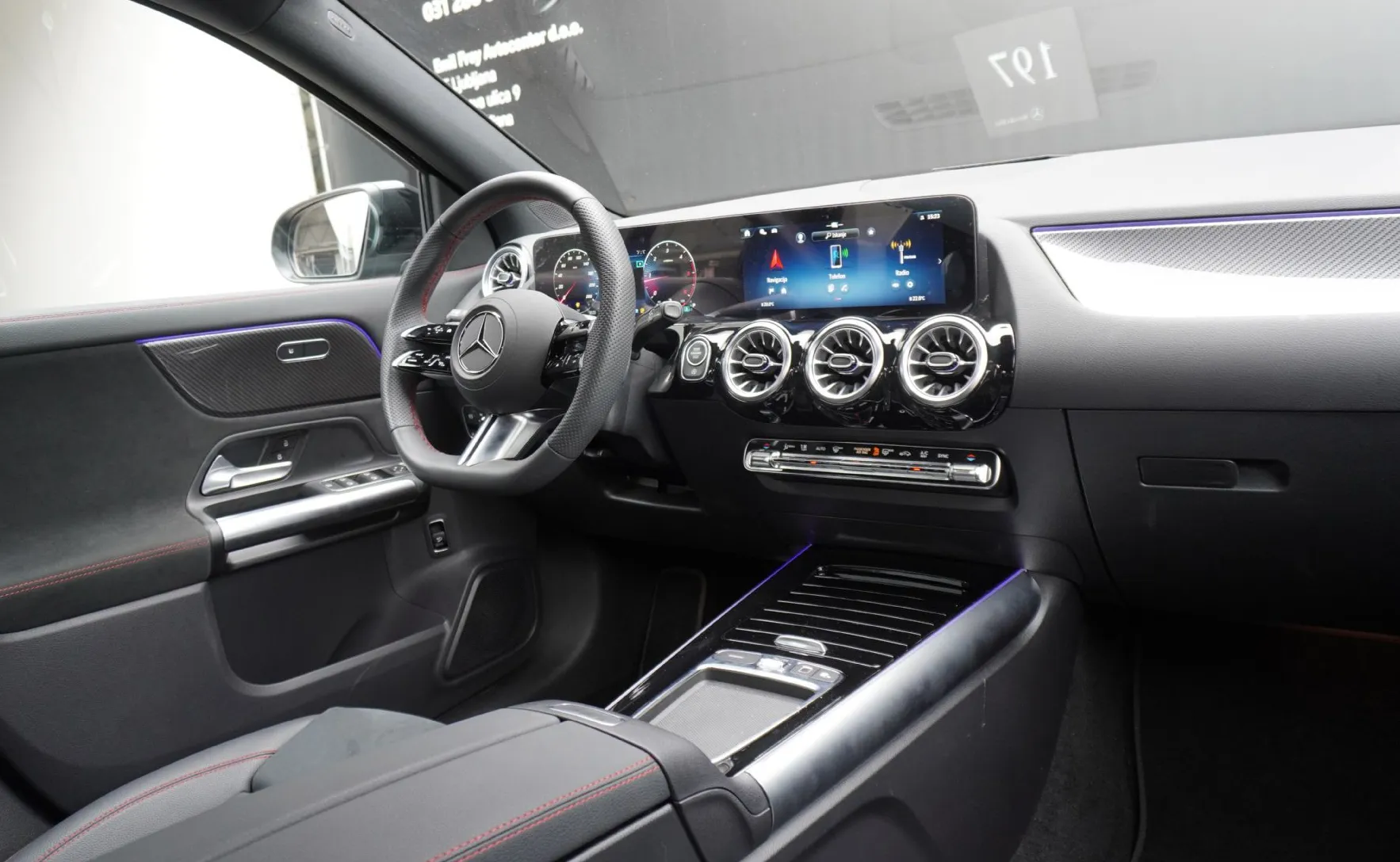 Zunanja slika - Mercedes-Benz GLA-Razred - GLA 200 d AMG Line Avt. - 11