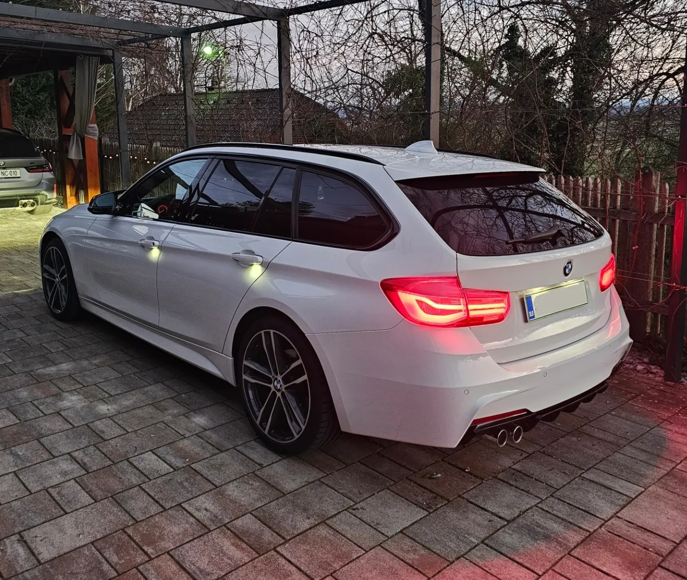 Zunanja slika - BMW Serija 3 - 320d xdrive touring M sport - 2