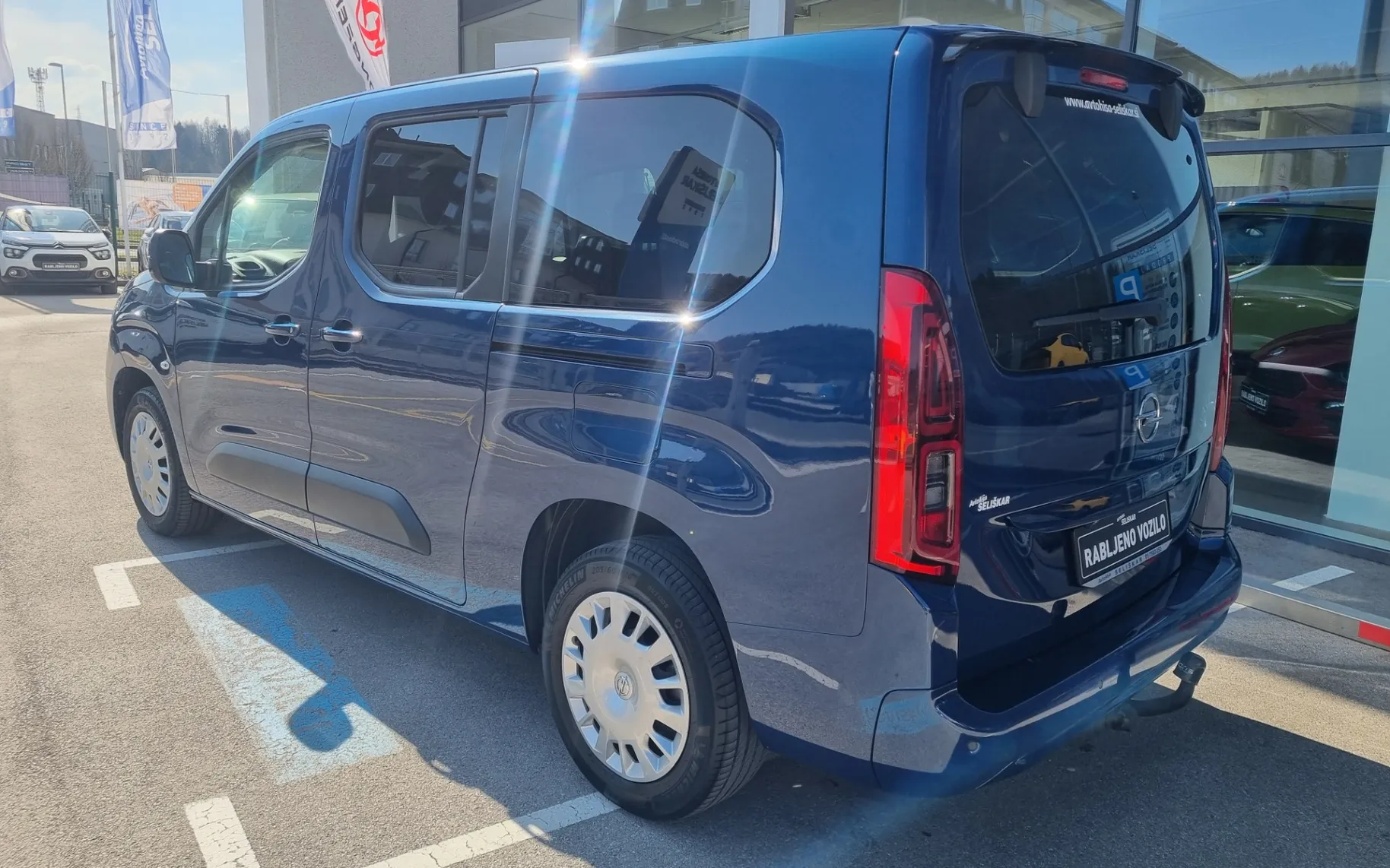 Zunanja slika - Opel Combo - XL 1.5 HDI 96KW - VLEČNA KLJUKA - ODLIČEN - 5