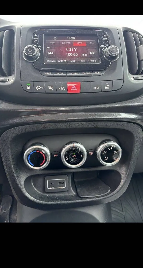 Zunanja slika - Fiat 500L - 1.4 16v City... - 14