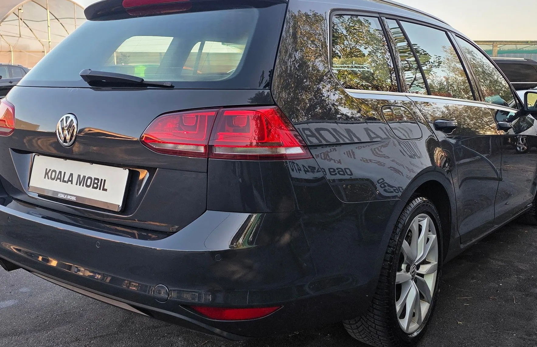 Zunanja slika - Volkswagen Golf - Variant 1.6 TDI BMT HIGHLINE NAVI-PDC-ALU PLATIŠČA - 4