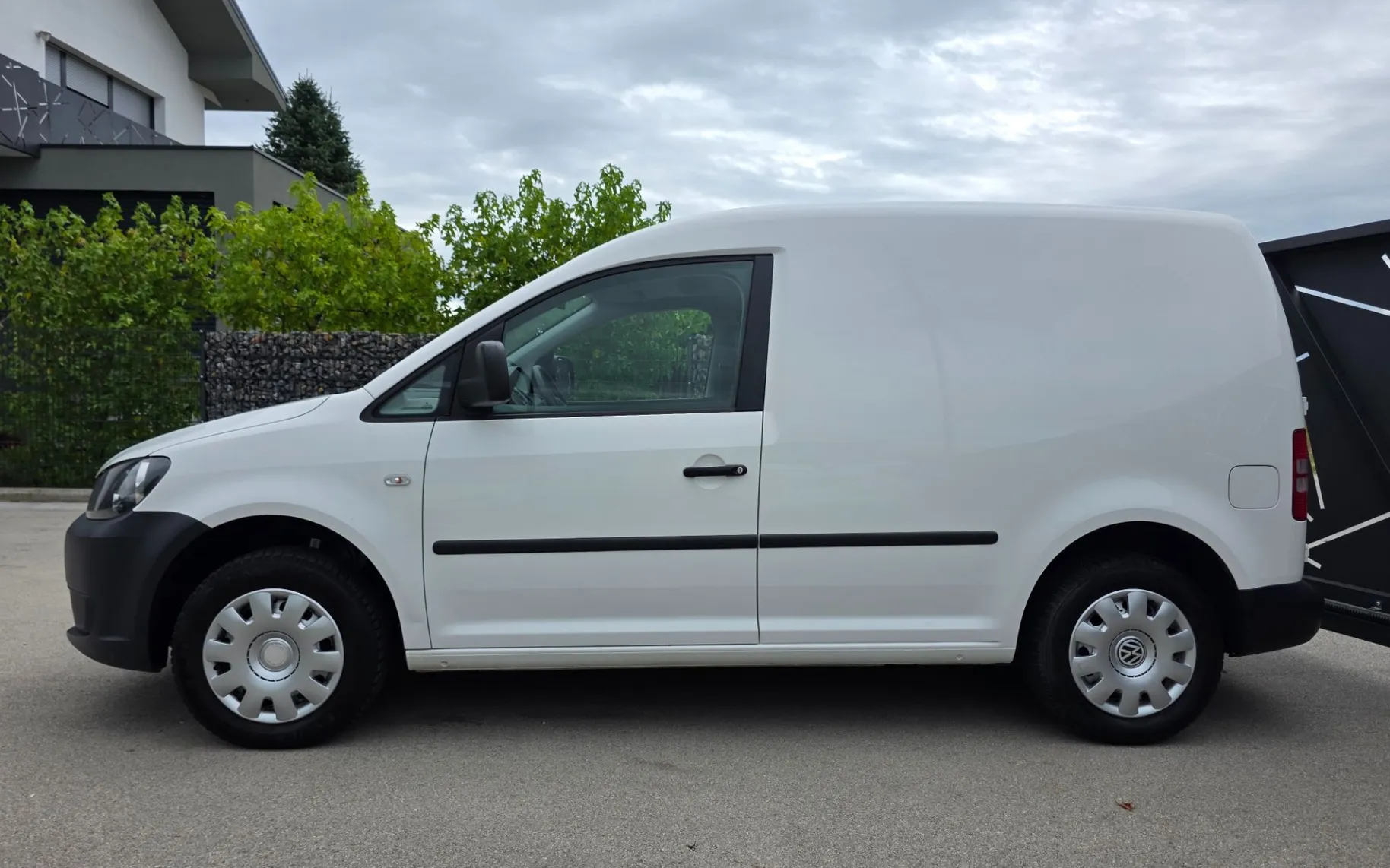 Zunanja slika - Volkswagen Caddy - Crafter  1,6 TDI Trendline - 2