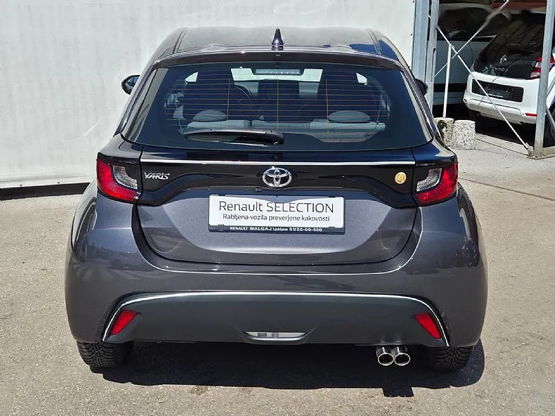 Zunanja slika - Toyota Yaris - 1.5 VVT-iE ACC KAMERA 1.LASTNIK SLO.POREKLO - 5