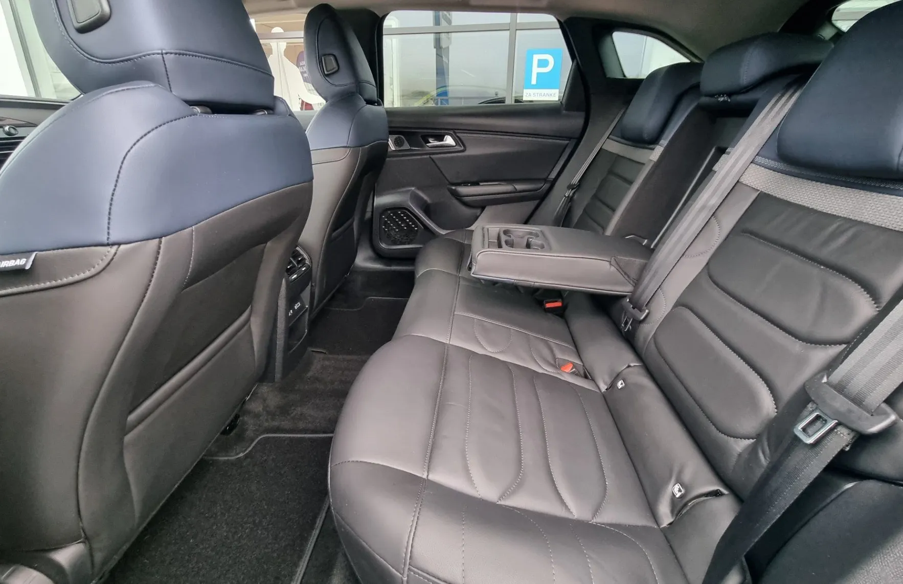 Zunanja slika - Citroën C5 X - Shine 1.2L AVTOMATIK-KAMERA-DAB-NAVI-HEAD-UP - 10