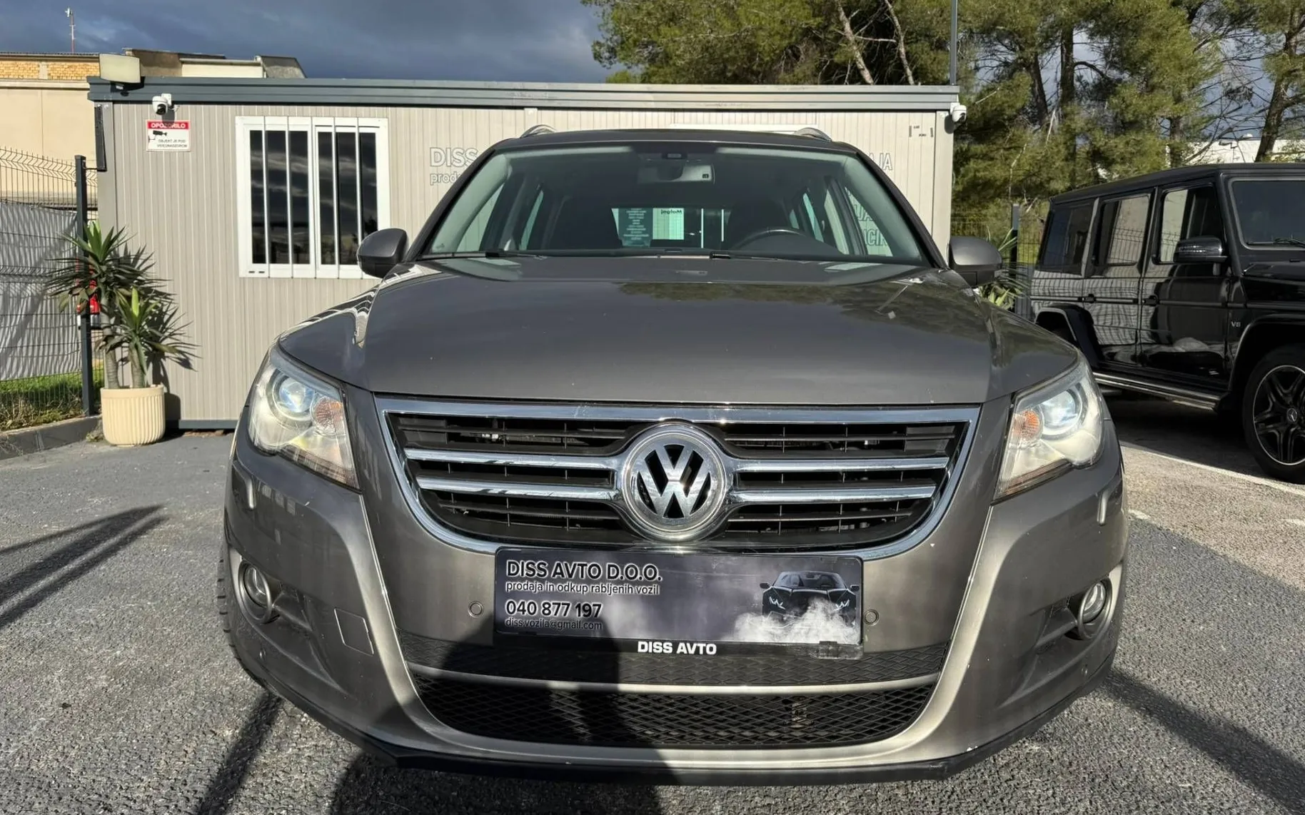 Notranja slika - Volkswagen Tiguan - 2.0 TDI 4MOTION DSG Sport 1.LASTNIK KUP. V SLO - 7