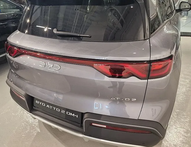 Zunanja slika - BYD ATTO 2 - DM-i BOOST PHEV 156kW baterija18kWh- doseg 1000 km - 5