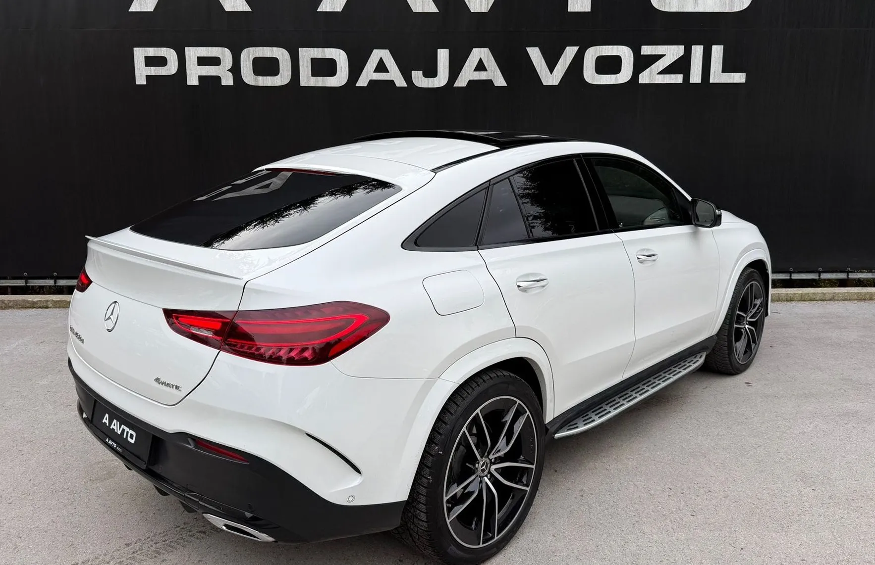 Zunanja slika - Mercedes-Benz GLE-Razred - GLE coupe GLE 450 d 4MATIC Coup  233  AMG-1.LASTNICA... - 6