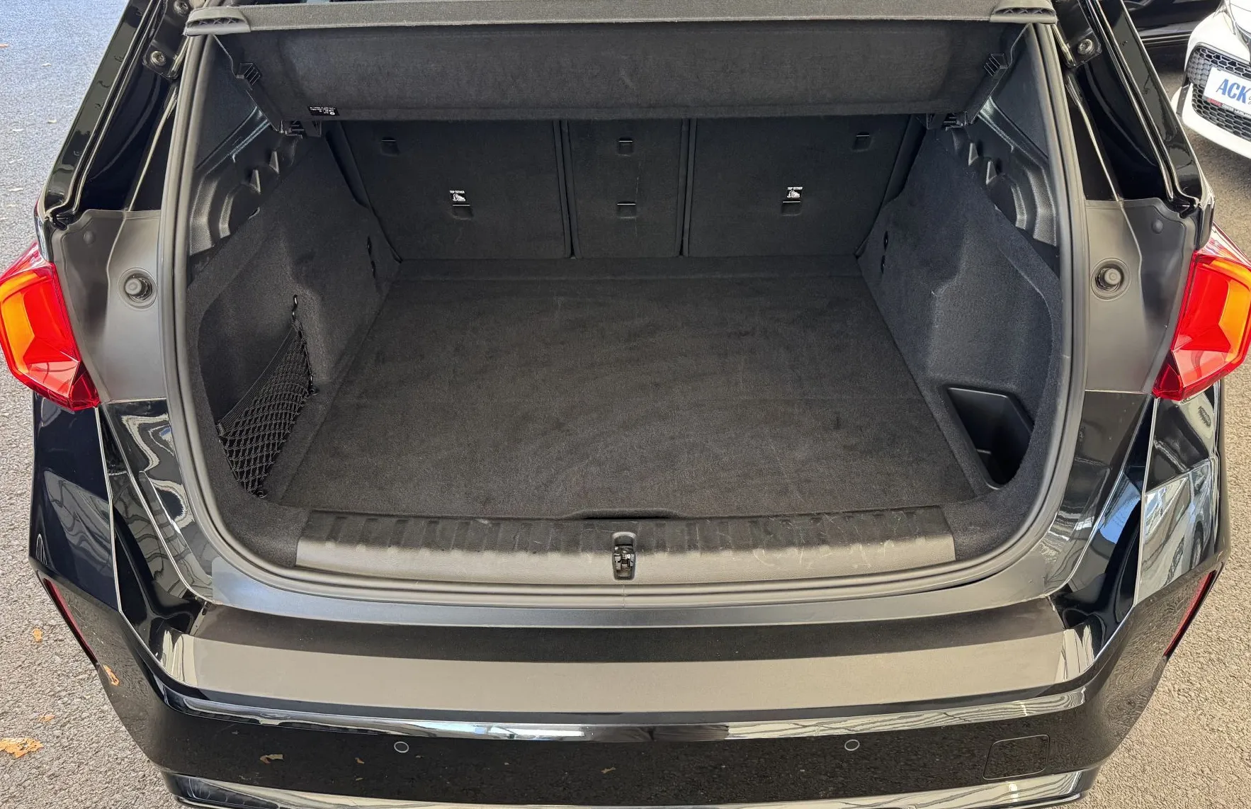 Zunanja slika - BMW X1 - serija : M Sport sDrive18i - KAMERA - USNJE - VIRTUAL - 12