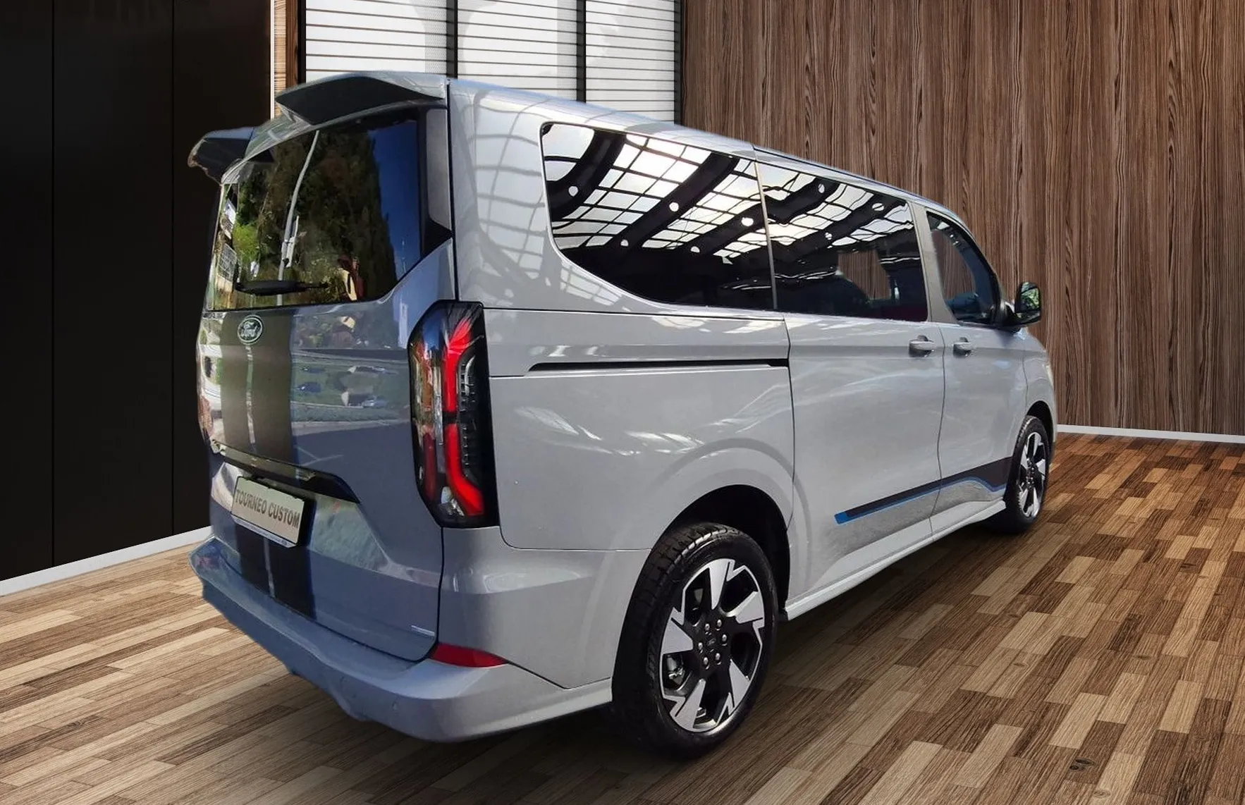 Zunanja slika - Ford Tourneo - Custom SPORT 2.0 TDCi 170PS A8 L1 FWD-SLUŽBENO VOZILO - 4