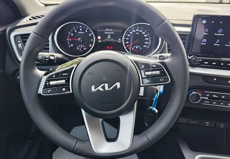 Zunanja slika - KIA Ceed - 1.0 T-GDi LX Champion+ ISG. M T 74 kW - 6