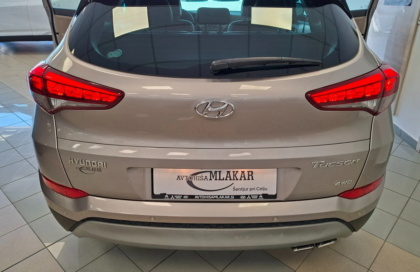 Zunanja slika - Hyundai Tucson - 4WD 1.6 T-GDI Impression-1.LAST.-SLO-LED-NAVI-KAME - 5