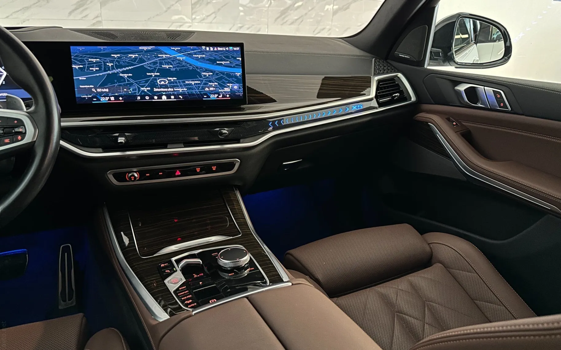 Notranja slika - BMW serija X5: - xDrive30d|M-Pro|IconcG|Kljuka|HUD|Harman|360K| - 12