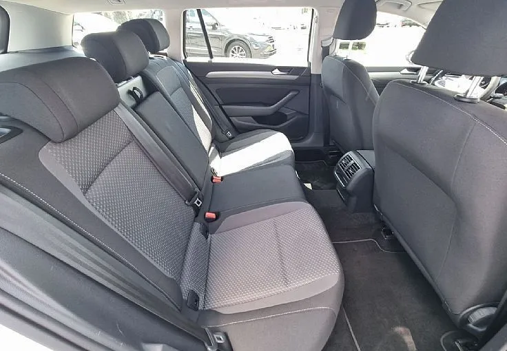 Zunanja slika - Volkswagen Passat - Variant 2.0 TDI DSG BUzSINES.KAMERA. ACC. MODIFICIRAN. - 11