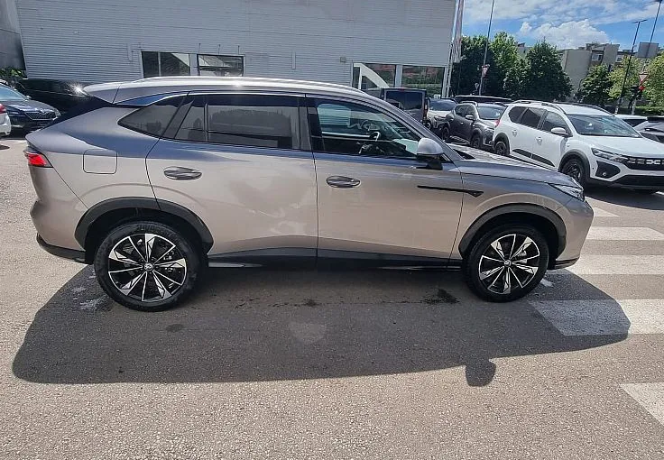 Zunanja slika - MG MG HS - HS Comfort 1.5T-GDI Avt+7 let tovarniške garancije - 5