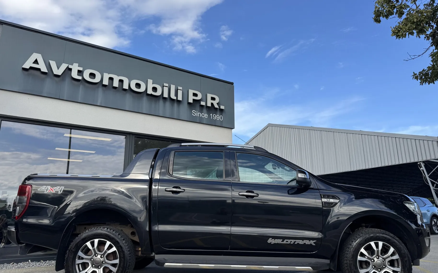 Zunanja slika - Ford Ranger - 3.2 TDCI DC 4X4 A6 WILDTRAK 1.LASTNIK SLO ROLO - 6