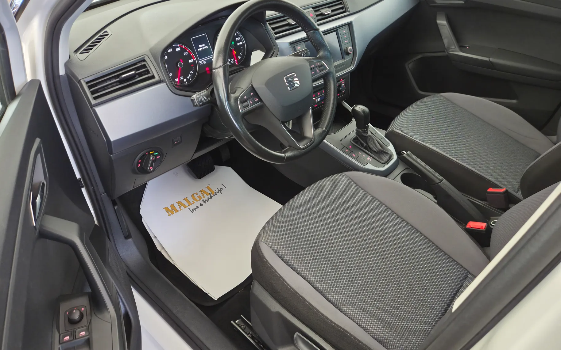 Zunanja slika - Seat Arona - 1.0 TSI Style DSG 1.LASTNIK SLO.POREKLO - 7