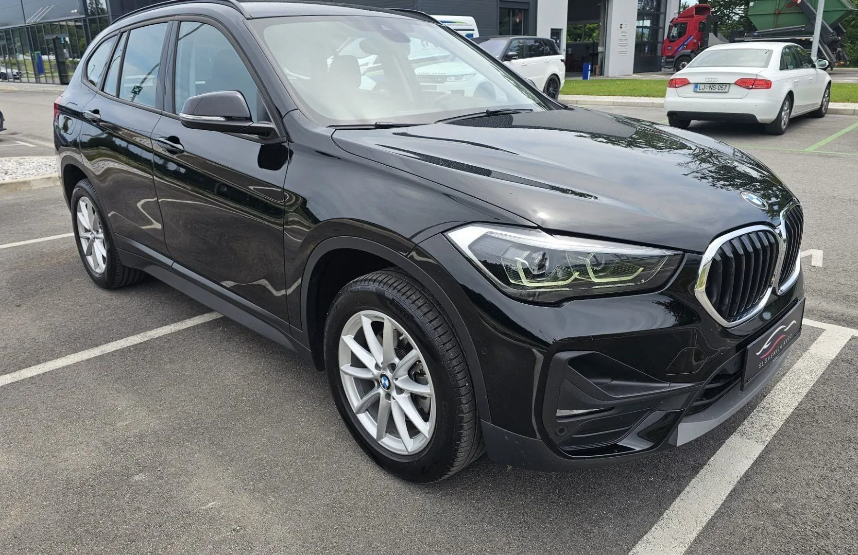 Zunanja slika - BMW X1 - serija : SDRIVE 18D ADVANTAGE AT|navi|el prtljažnik|fulLED| - 3