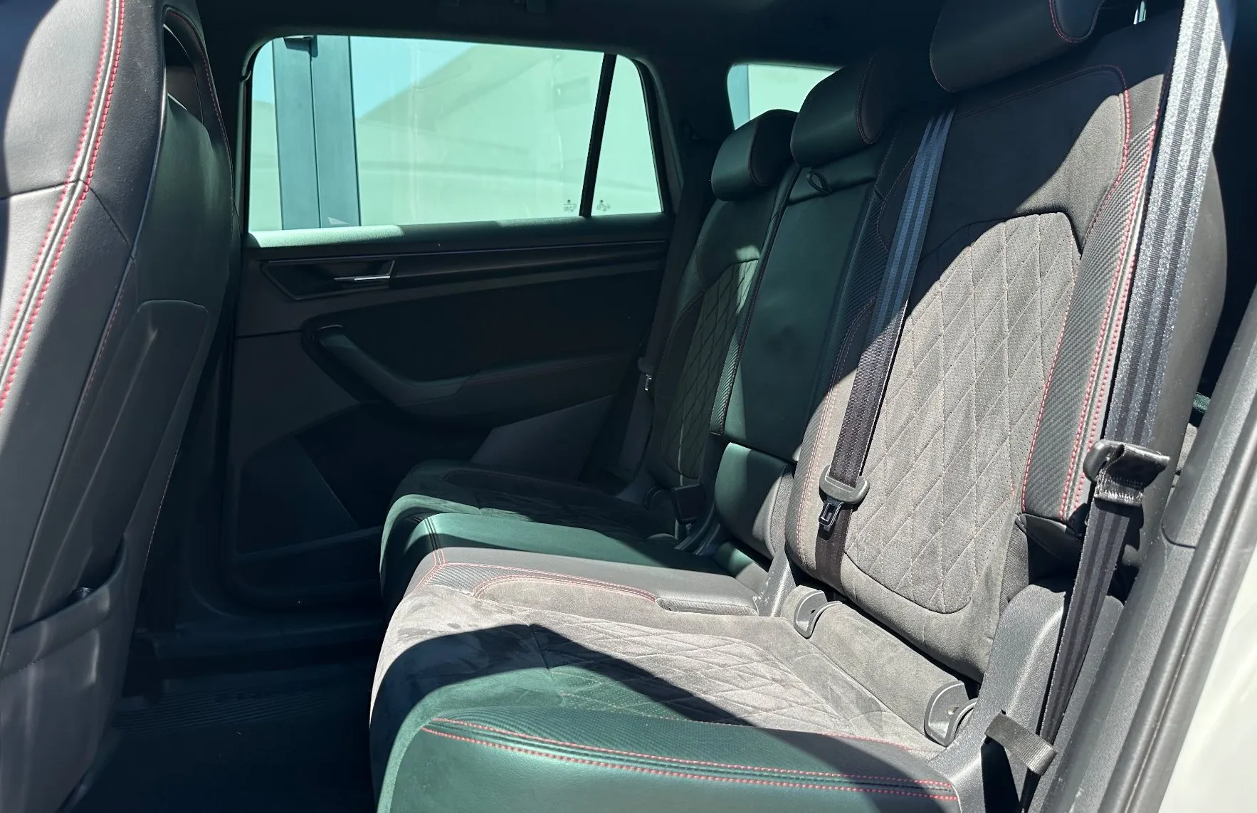Zunanja slika - Škoda Kodiaq - RS 2.0 TSI DSG 4x4 - 11