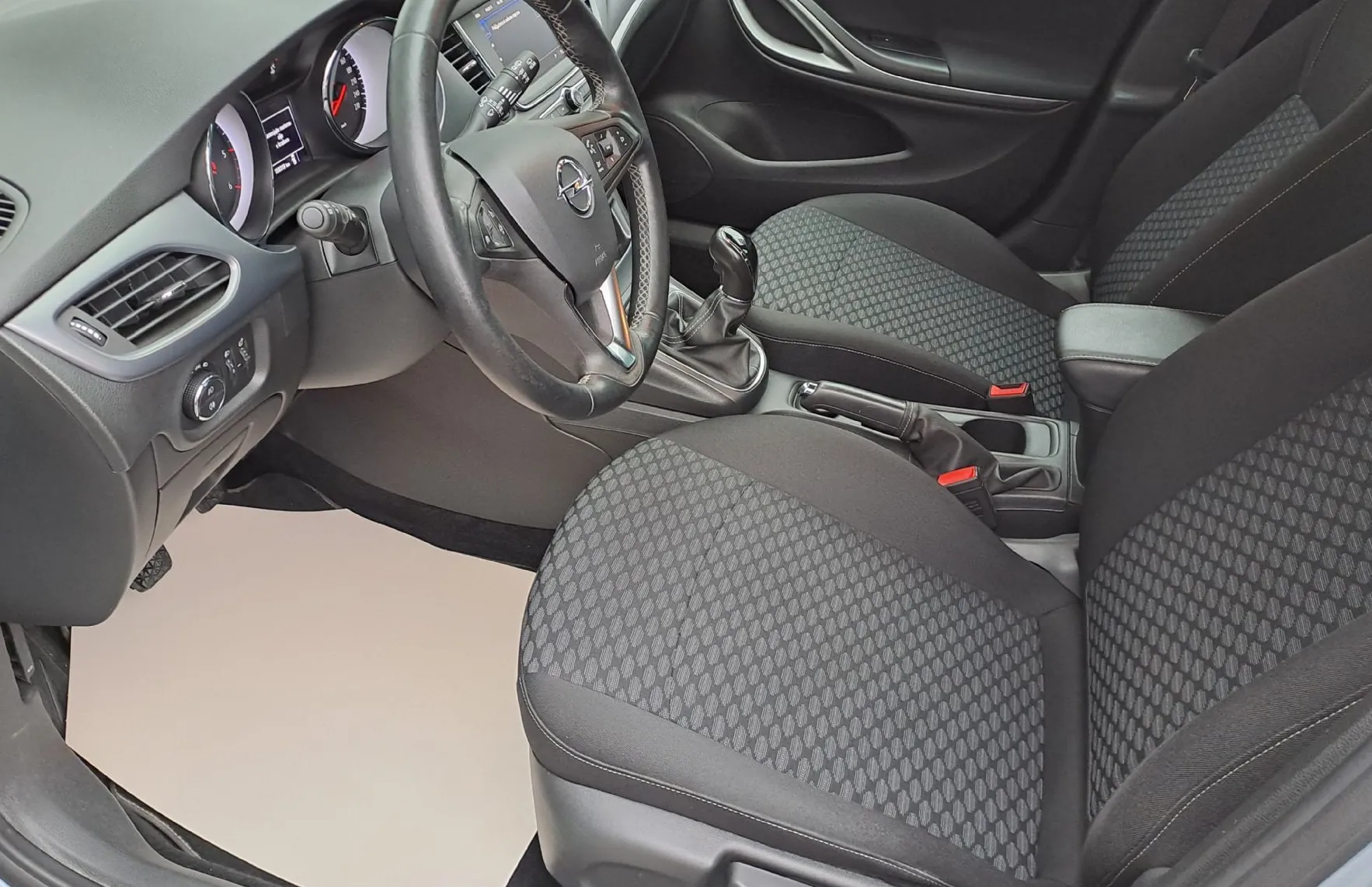 Zunanja slika - Opel Astra - 1.5 Dizel 77KW S S Edition ST - 5