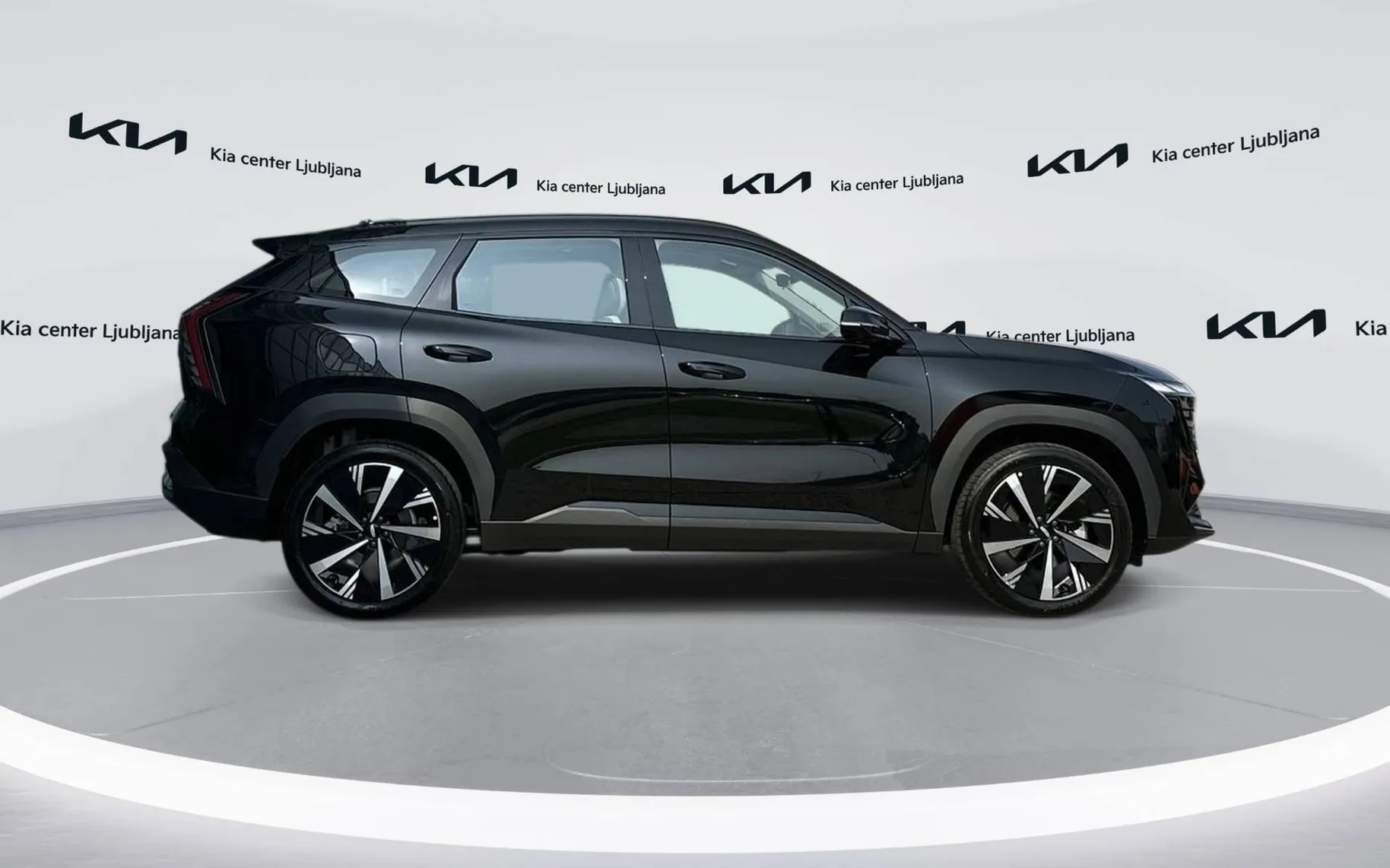 Zunanja slika - Geely StarRay - 2.0 TD 8A T AWD GF+ - 4