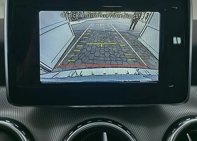 Zunanja slika - Mercedes-Benz GLA-Razred - 200-156KM-2XAMG-LINE-KAMERA-NAVI-GRET-SED-80.000KM - 13