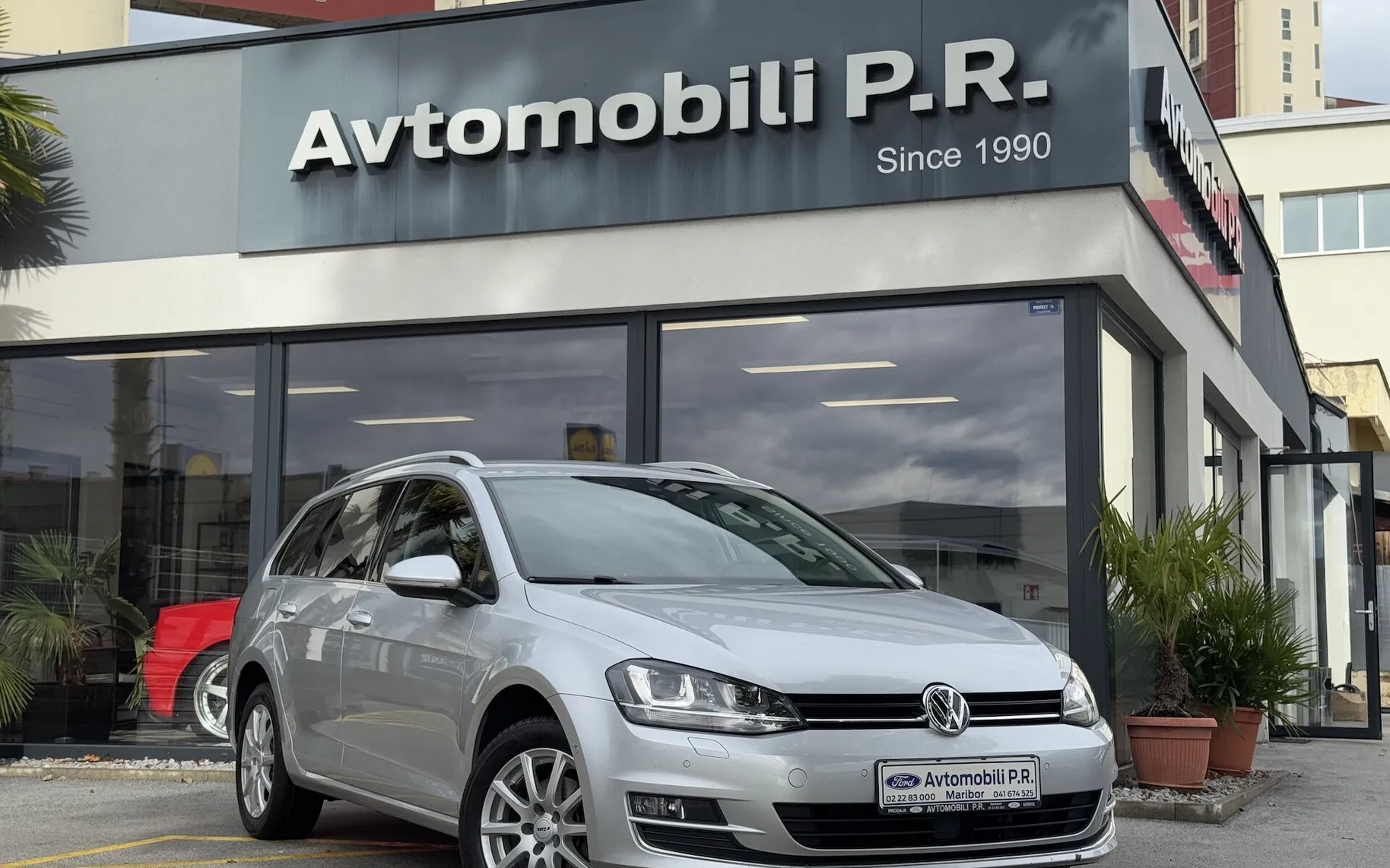 Zunanja slika - Volkswagen Golf Variant - 2.0 TDI BMT Highline OGROMNO OPREME-WEBASTO-KAMERA - 3