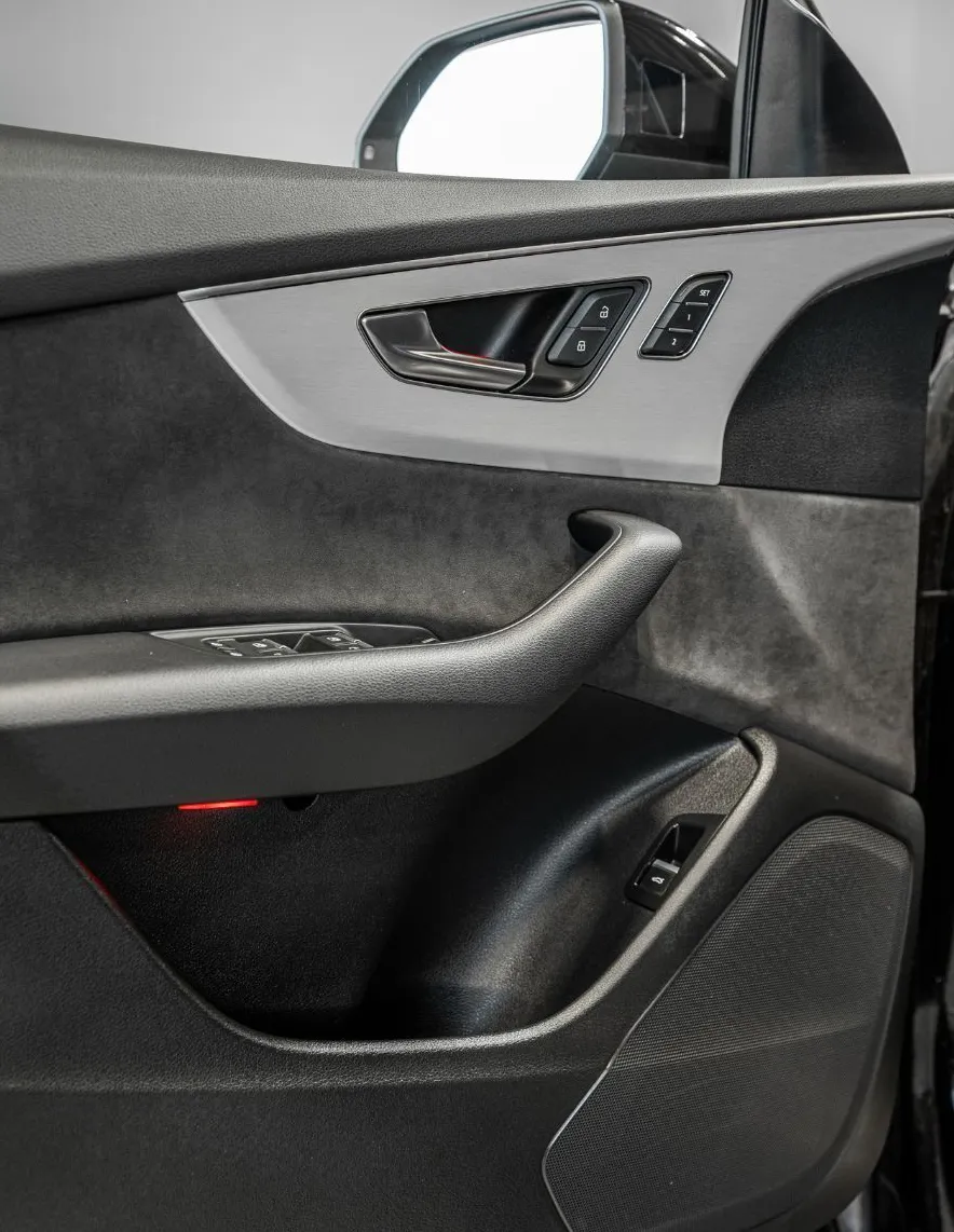 Zunanja slika - Audi SQ8 - ZRAČNO-MATRIX-QUATTRO-PANO-KEYLESS-ACC -360-KLJUKA - 16