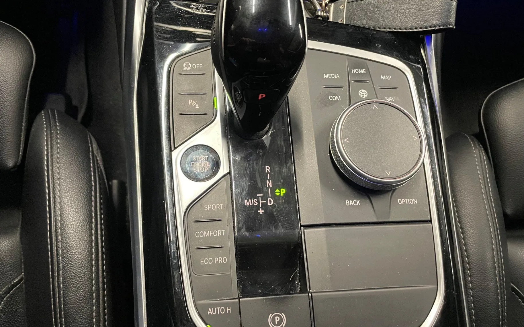 Zunanja slika - BMW Serija 3 - 320d XDrive Sport Line Avt.LED.NAVI.KAMERA.OGR.SE - 14