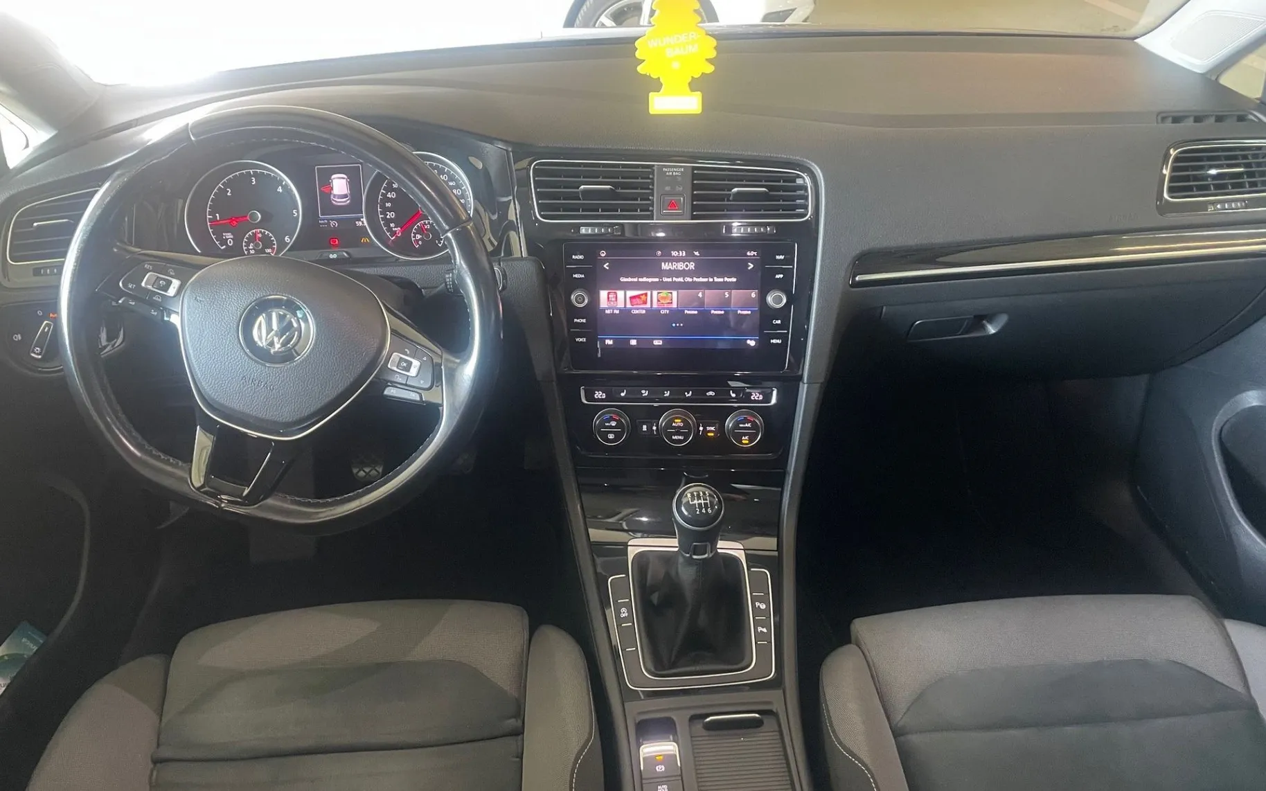 Zunanja slika - VW Golf - 2.0 TDI R-Line Edition 110 KW LED. KAMERA. ACC - 8