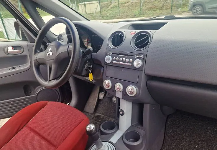 Zunanja slika - Mitsubishi Colt - CZ3 1.1 Instyle KLIMA LEPO OHRANJEN - 8