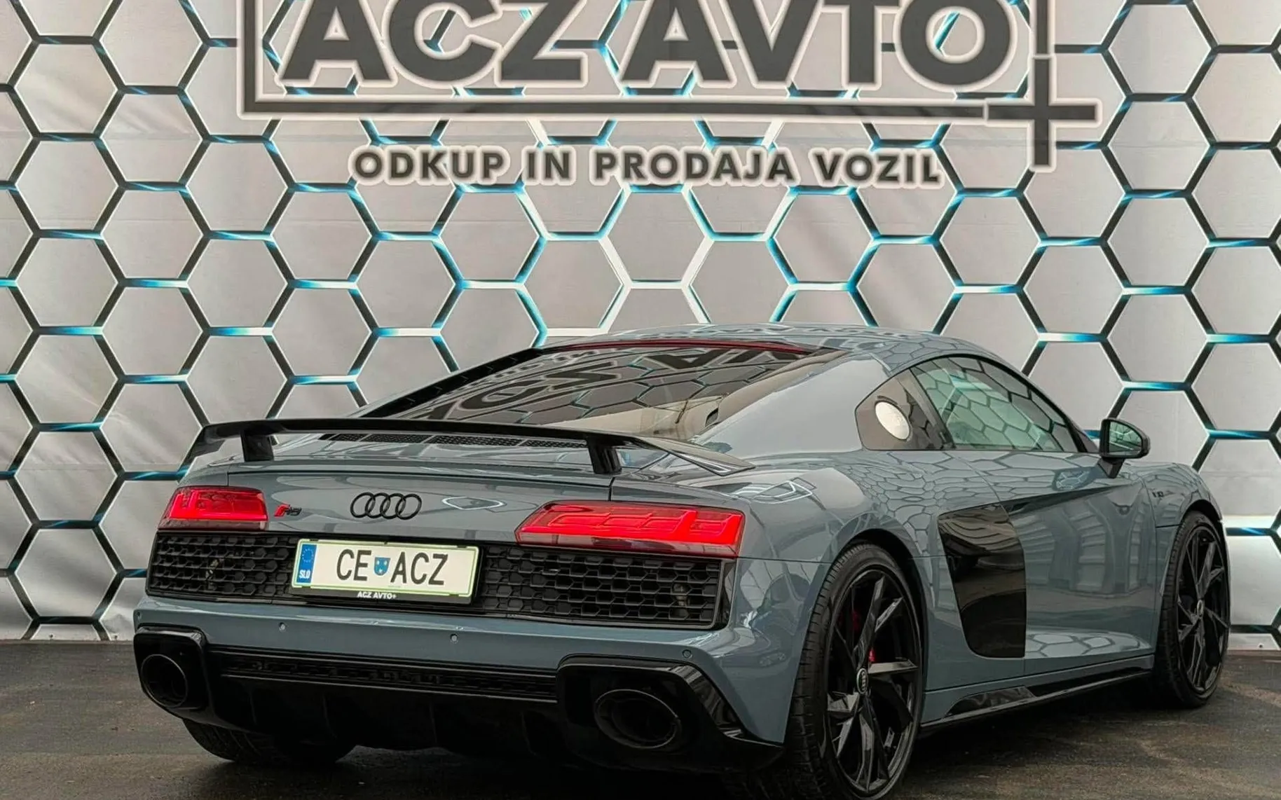 Zunanja slika - Audi R8 - V10 PERFORMANCE•4X4•LIFT•CARBON•CERAMICA•LASER• - 4