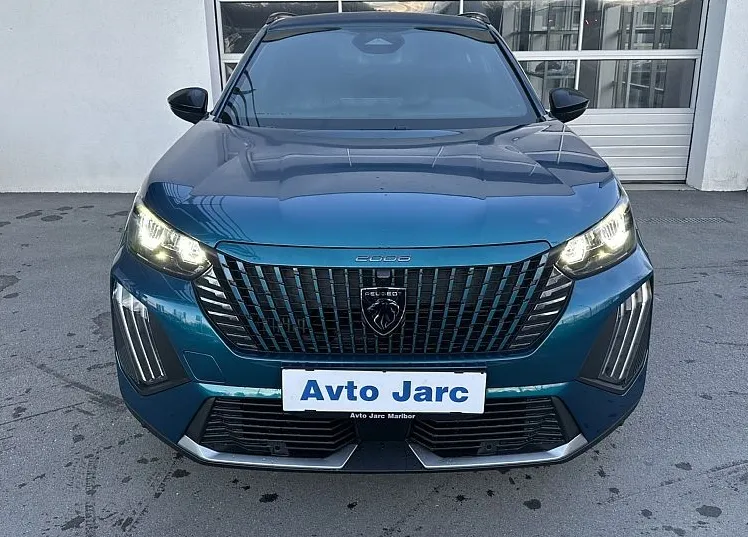 Zunanja slika - Peugeot 2008 - ALLURE PureTech 100 - 2