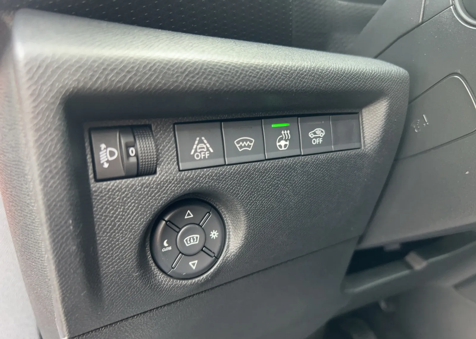 Zunanja slika - Citroën C4 - 1,5 BlueHDi 130 Feel Avt. - 17