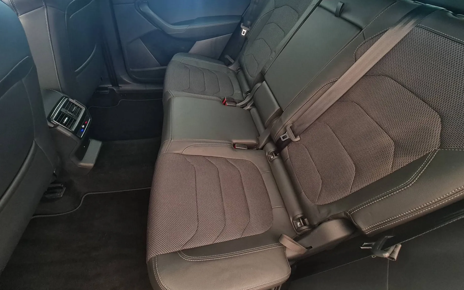 Notranja slika - Škoda Kodiaq - 2.0 TDI Style DSG•Aktivni tempomat•Matrix - 12