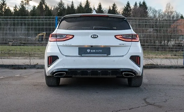 Zunanja slika - KIA Ceed - 1.6 T-GDi GT ISG. 7 DCT - 6