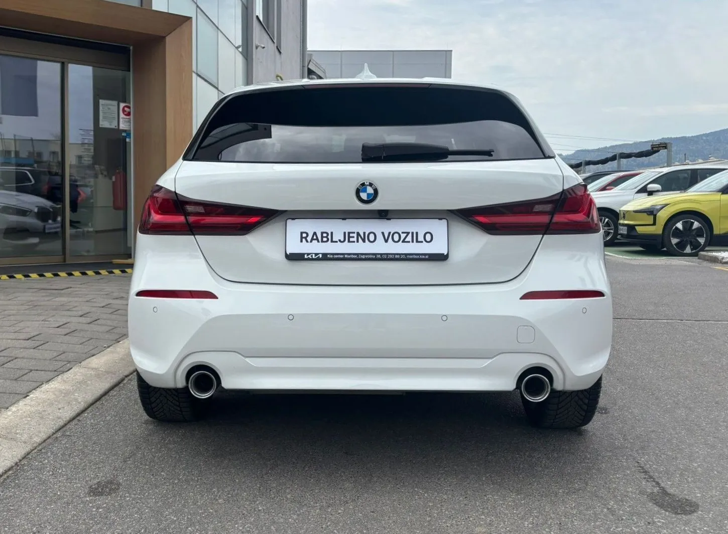 Zunanja slika - BMW Serija 1 - : 118d aut. Sport SLO-1.LAST.-LED... - 5