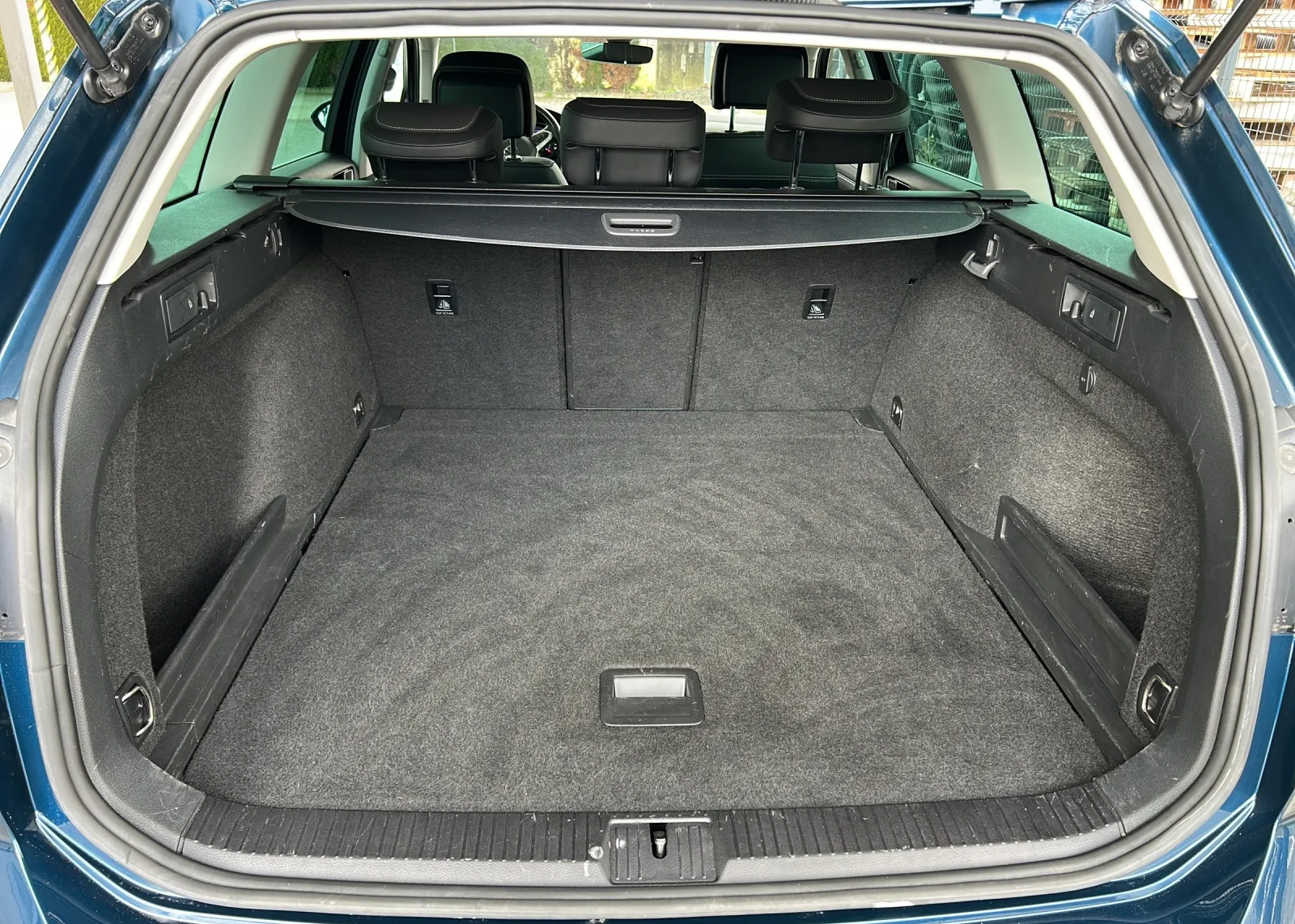 Zunanja slika - Volkswagen Passat - 2,0 TDI DSG 4motion - 16