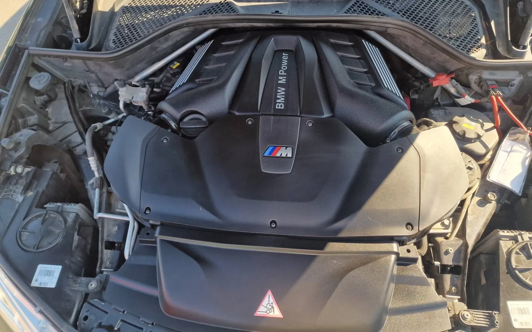 Notranja slika - BMW serija X6: - M Avt... - 12